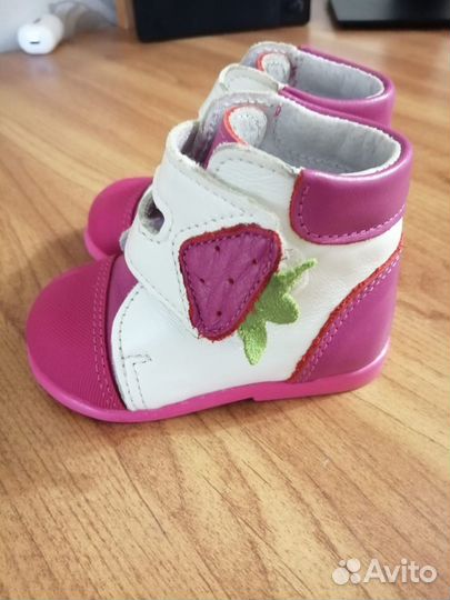 Демисезонные ботинки