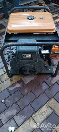 Генератор бензиновый 10 квт бу