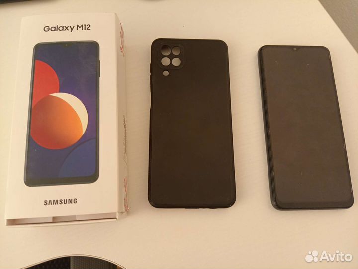 Телефон Samsung galaxy m12
