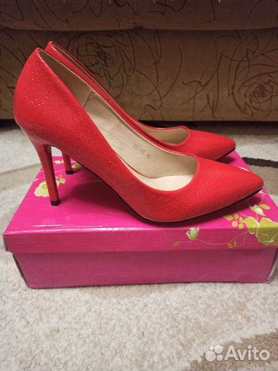 Туфли на каблучке