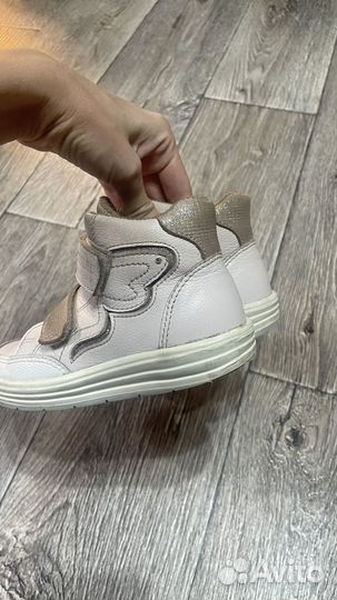 Ботинки демисезонные для девочки 27 размер