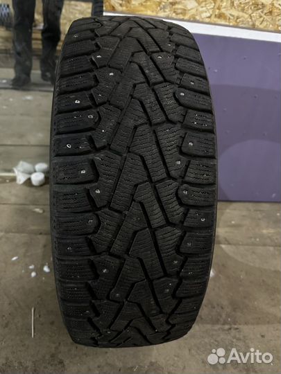 Pirelli Ice Zero 225/60 R17