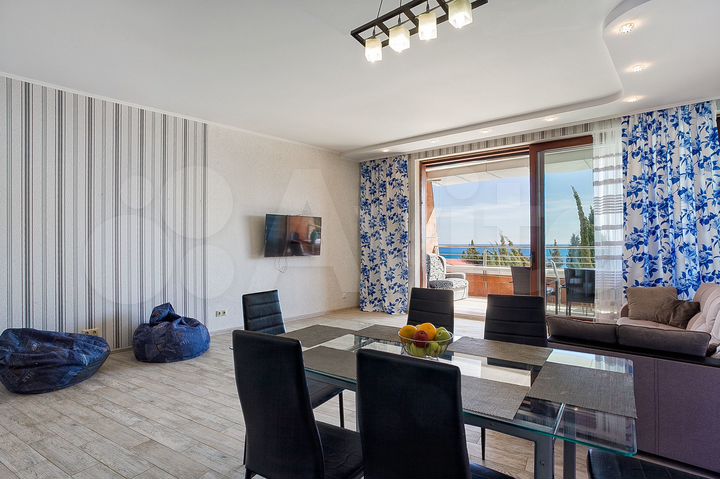 3-к. квартира, 96 м², 3/12 эт.