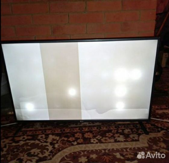 Телевизор LG на запчасти
