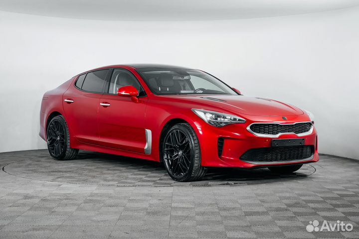 Kia Stinger 2.0 AT, 2019, 84 120 км