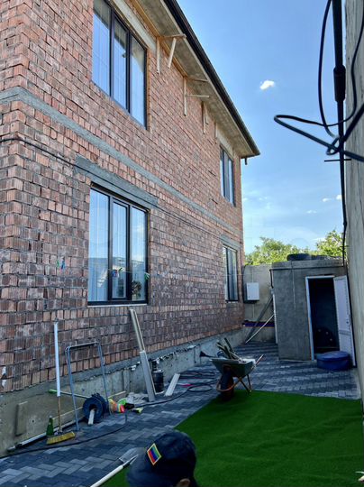 Дом 200 м² на участке 2 сот.