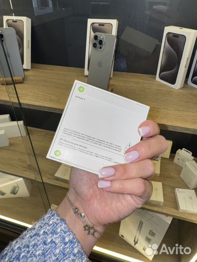 Наушники apple airpods 4