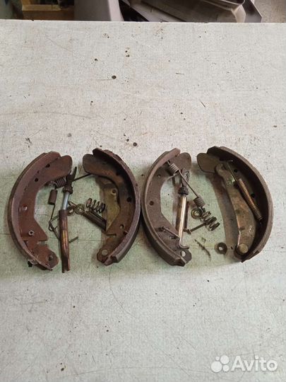 Механизм заднего тормоза Opel Vectra A Опель