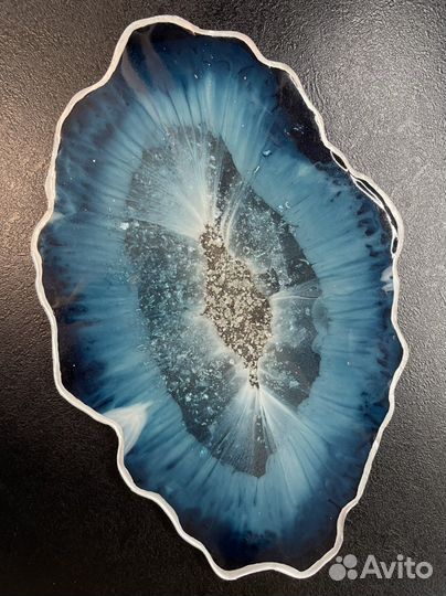 Тарелка из эпоксидной смолы