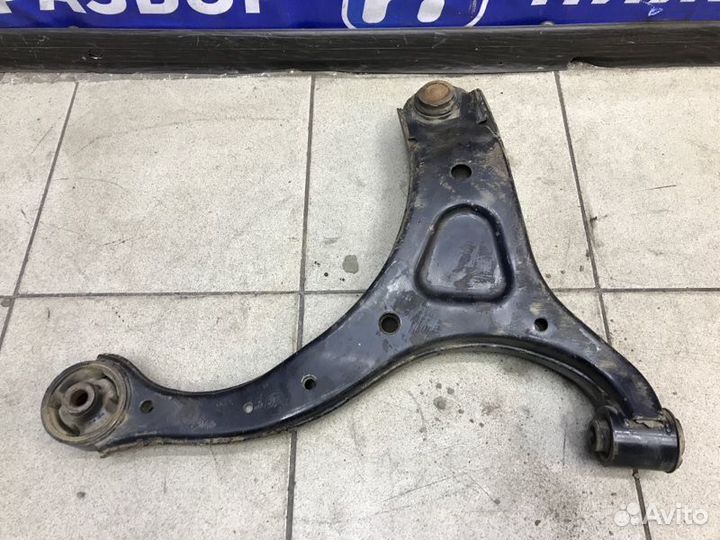 Рычаг передний левый Kia Sorento XM 2.4 G4KE 2010