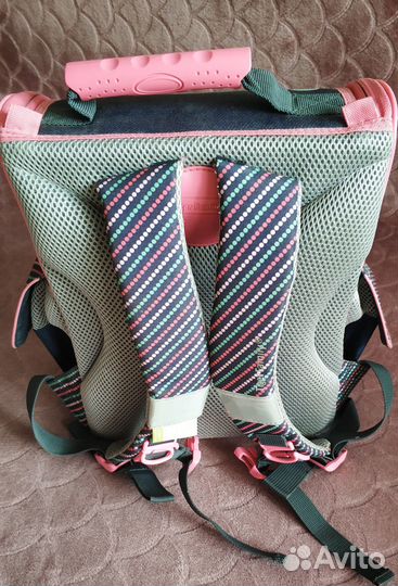 Ранец школьный анатомический для начальной школы