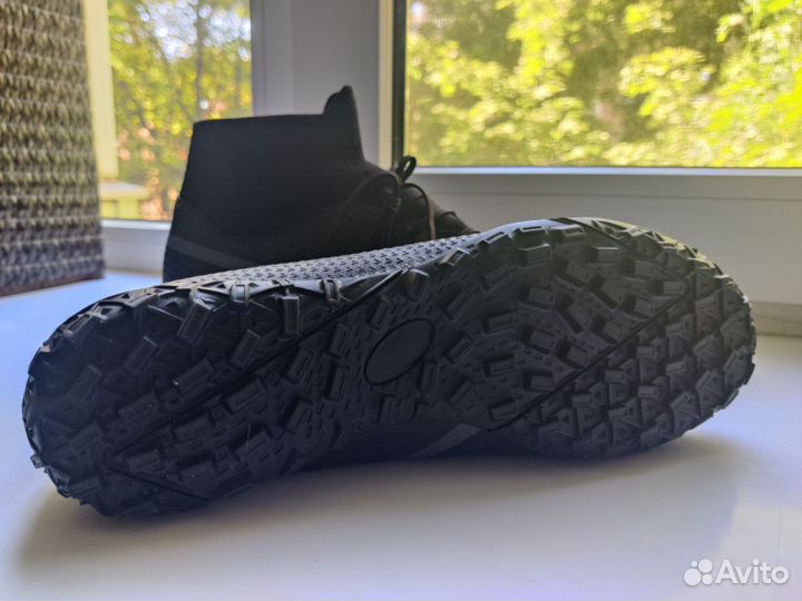 Футбольные бутсы