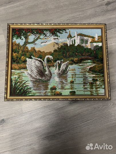 Картина ручной работы из бисера