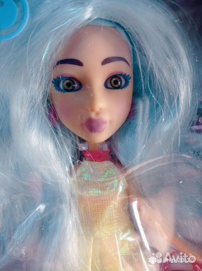 Лол кукол Snap star