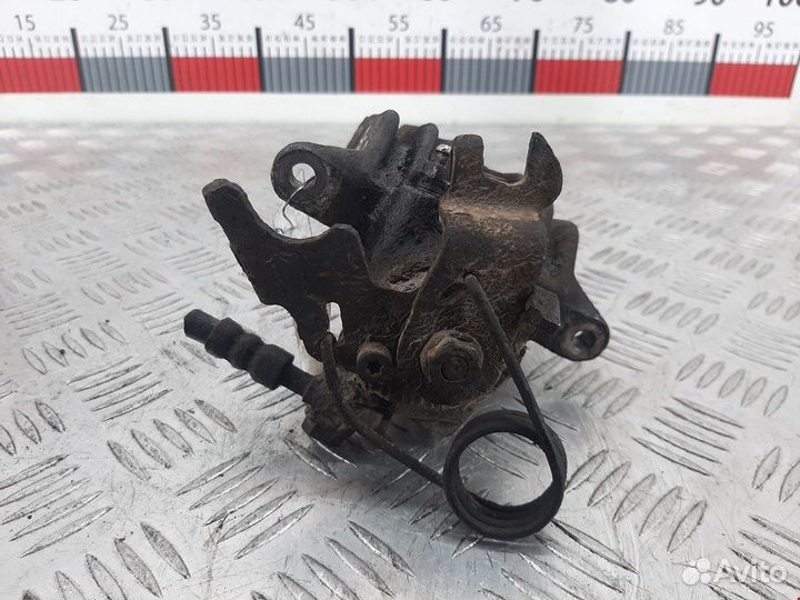 Суппорт задний правый для Volkswagen Passat 5