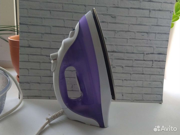 Утюг Bosch, Braun