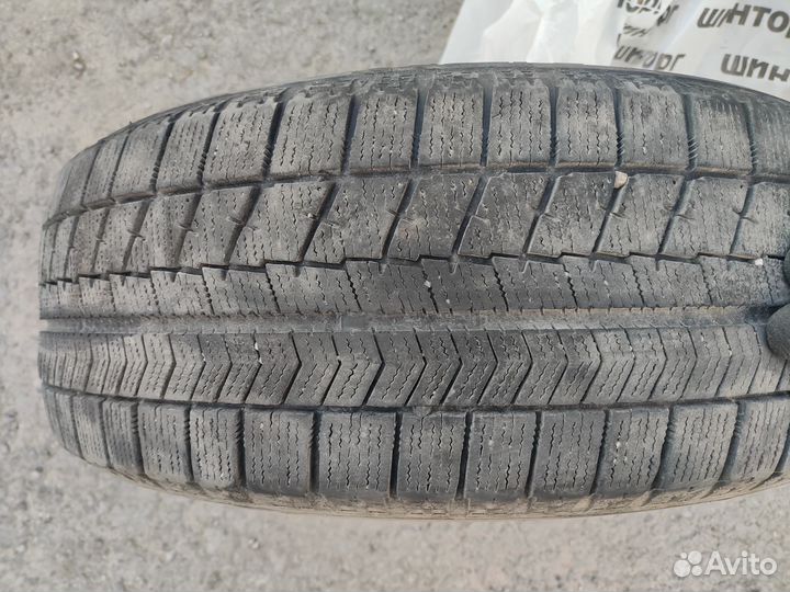 Bridgestone Blizzak VRX 195/60 R15 88S