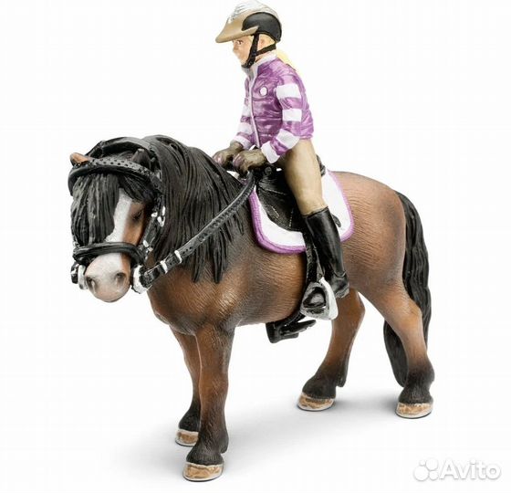 Фигурки лошадей schleich