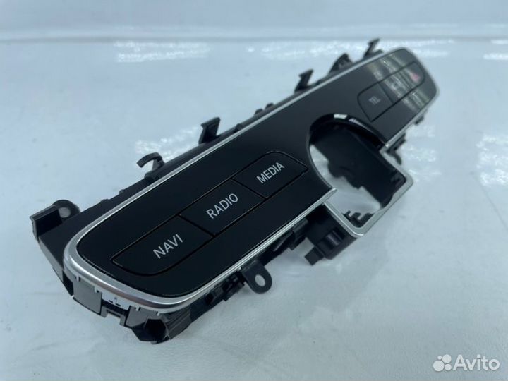 Блок кнопок Mercedes-Benz C W205 3.0 2018