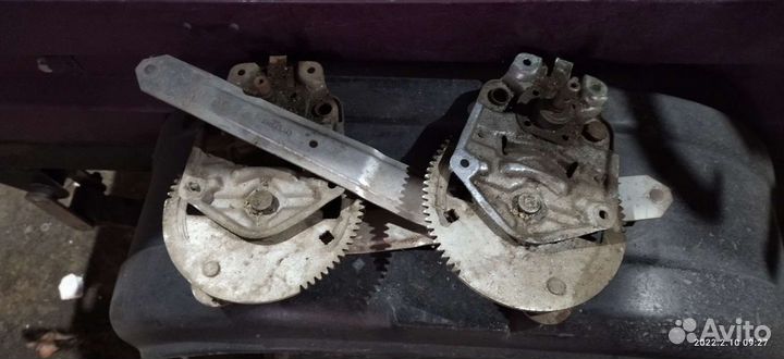 Стеклоподъемник bmw e36