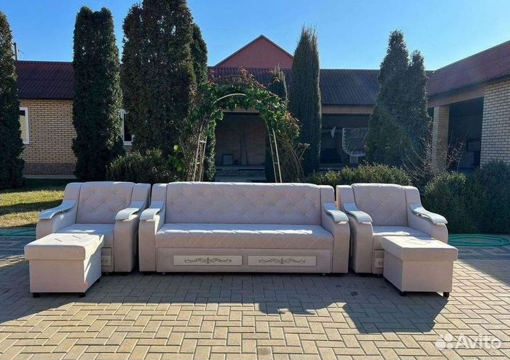 Диван в дом