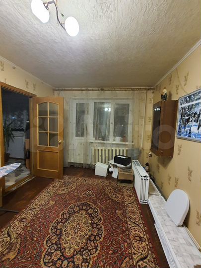 3-к. квартира, 48 м², 2/5 эт.