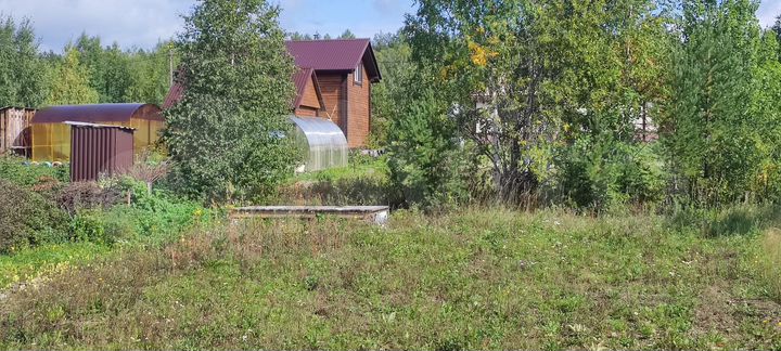 Дом 18 м² на участке 8 сот.