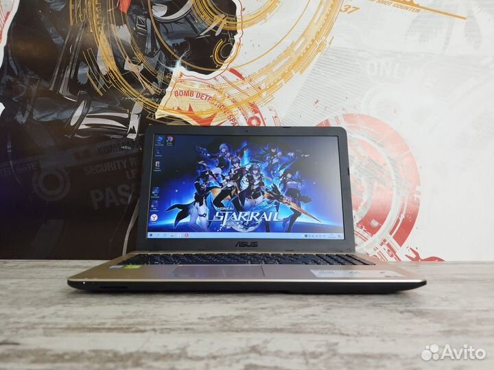 Игровой ноутбук Asus i5-6gen 4gb видео 16 озу SSD