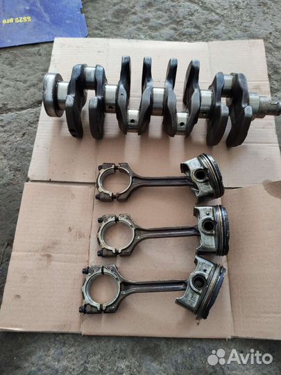 Шатун поршень коленвал