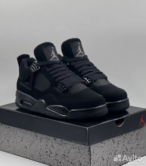 Nike air jordan 4 black cat