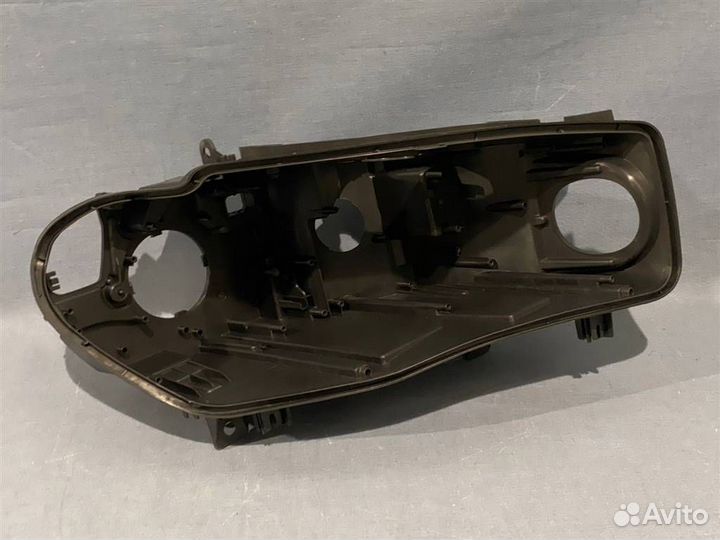 Корпус фары правый BMW X5 F15