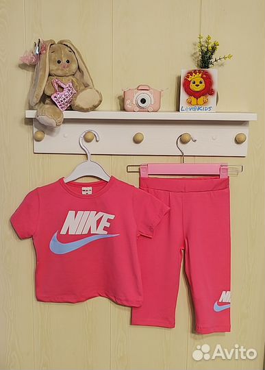 Костюмы для девочки Zara 98,104,110,116, 134