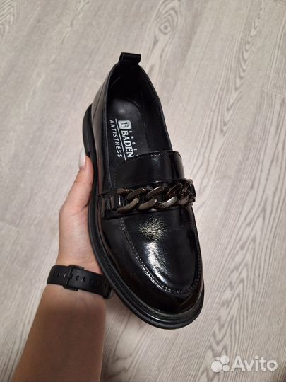 Лоферы женские 37 размер черные