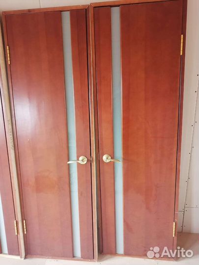 Продам деревянные межкомнатные двери