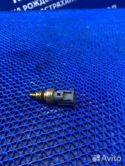 Датчик температуры Ford Focus 1 седан cdda 2004