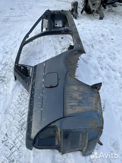 Правая четверть LADA priora седан 2018