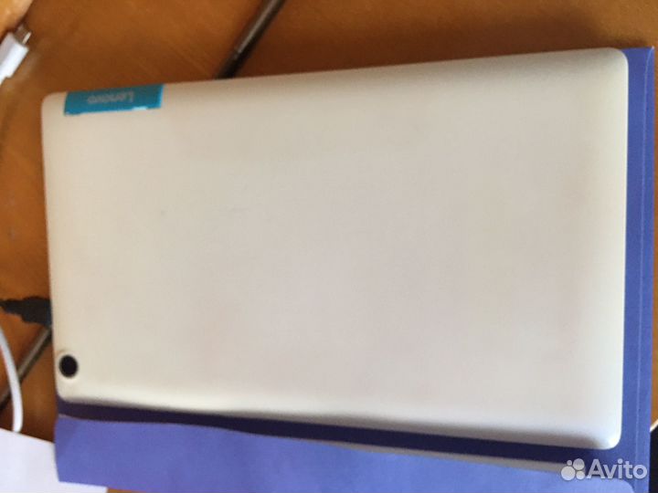 Планшет lenovo