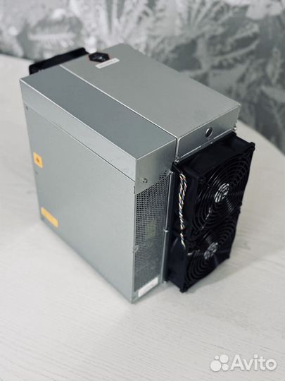 Antminer L9 новый в наличии