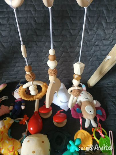 Игрушки для малыша