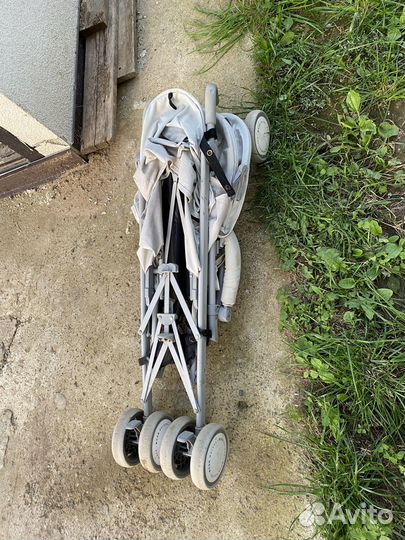 Прогулочная коляска трость