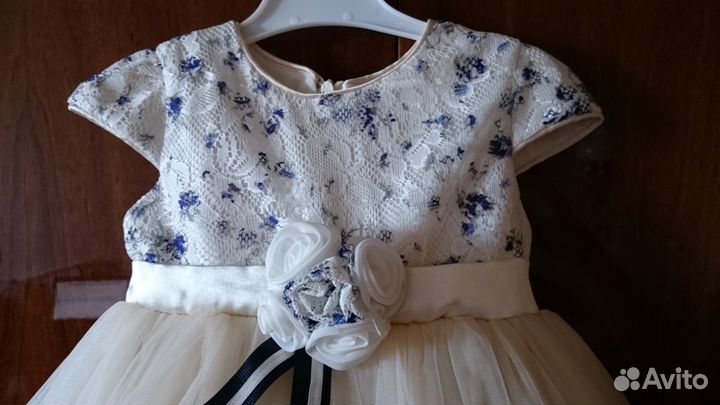 Праздничное платье