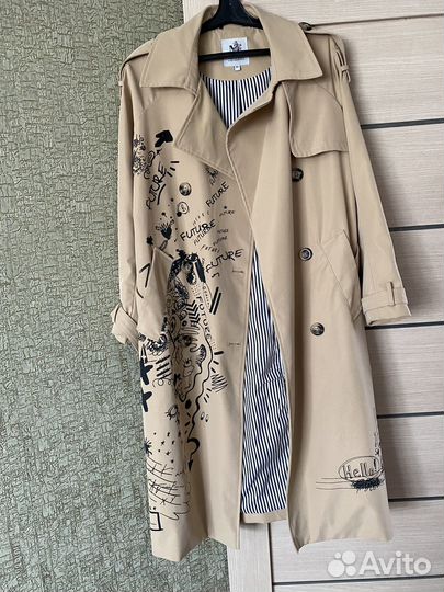 Плащ женский