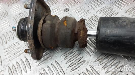 Амортизатор задний BMW X3 E83 (CMA07MF01)