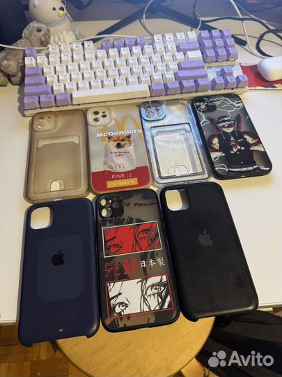 Чехлы на iPhone 11