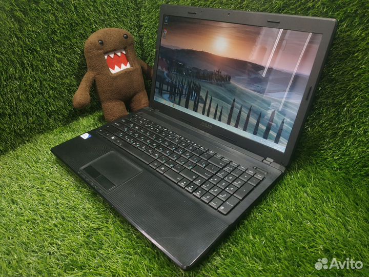 Asus для простых игр и учёбы