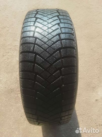 Pirelli Ice Zero FR SUV 235/55 R18 100V