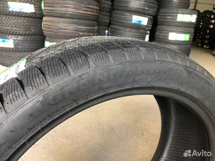 Grenlander IceHawke 1 215/50 R17 95H