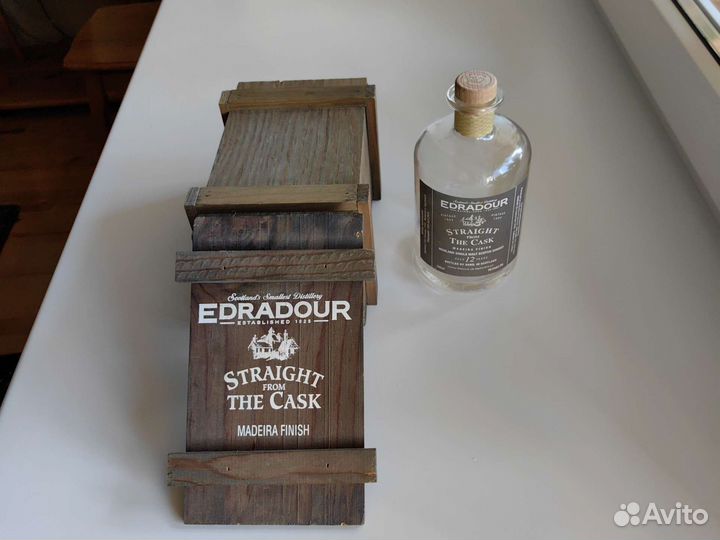 Коробка деревянная и бутылка из под виски Edradour