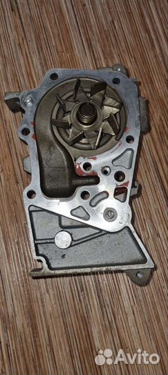 Водяная помпа для Renault Daster