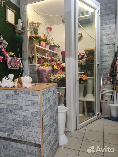 Холодильник для цветов